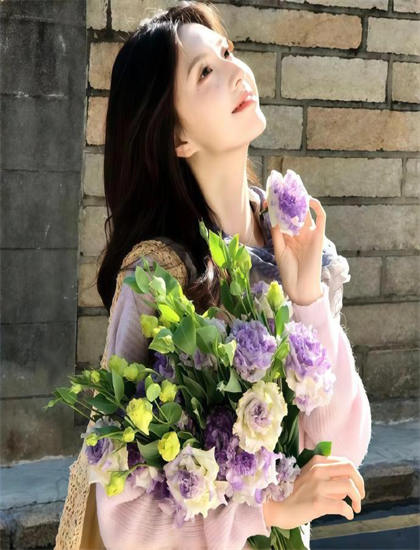 观看手册：芬妮和亚历山大的诞生的把握导演风格与创作特点 助你获得心灵启迪